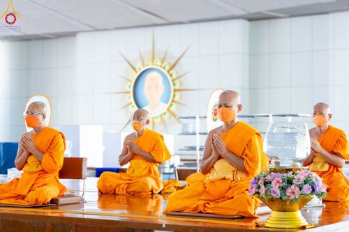 ภาพ No.102196:พิธีบุพเปตพลี ครั้งที่ 144 อุทิศบุญแด่หมู่ญาติที่ล่วงลับไปแล้ว และสืบทอดอายุพระพุทธศาสนา วันอังคารที่ 12 ธันวาคม พ.ศ. 2566 (วันพระแรม 15 ค่ำ เดือน 12) ณ หอฉันคุณยายอาจารย์ฯ วัดพระธรรมกาย