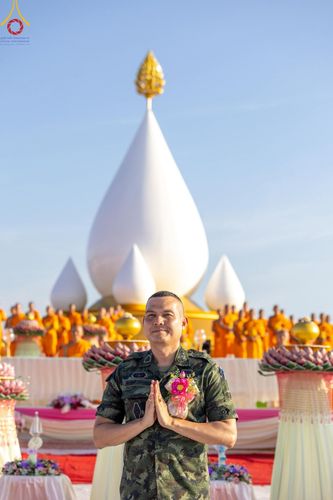 ภาพ No.211596:วันอาทิตย์ที่ 16 มีนาคม พ.ศ. 2568 พิธีอัญเชิญพระบรมสารีริกธาตุ ประดิษฐาน ณ ปทุมเจดีย์ ศูนย์อบรมเยาวชนปัตตานี