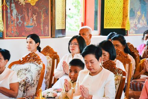 ภาพ No.167956:พิธีทอดกฐิน ณ วัดแคนอก จ.นนทบุรี ในโครงการกฐินสามัคคีทั่วไทย 30,000 วัด บูชาธรรม 80 ปี หลวงพ่อธัมมชโย โดยคณะศิษยานุศิษย์วัดพระธรรมกาย วันที่ 20 ตุลาคม พ.ศ. 2567