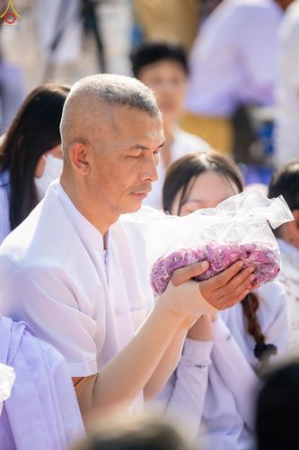 ภาพ No.299365:วันที่ 18 มกราคม พ.ศ. 2569 พิธีต้อนรับพระธรรมยาตรา ณ อนุสรณ์สถานลำดับที่ 5 สถานที่เผยแผ่วิชชาธรรมกายครั้งแรก อนุสรณ์สถานบางปลา วัดบางปลา อำเภอบางเลน จังหวัดนครปฐม ในโครงการธรรมยาตรา กตัญญูบูชา มหาปูชนียาจารย์ พระมงคลเทพมุนี(สด จนฺทสโร) พระผู้ปราบมาร อนุส