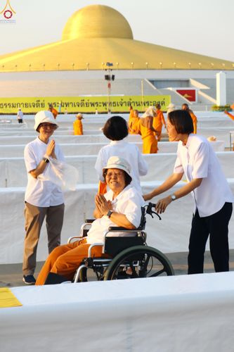 ภาพ No.320274:วันที่ 3-7 เมษายน พ.ศ.2569 การเตรียมงาน ณ ลานธรรม เพื่องานถวายมหาสังฆทาน 40,000 กว่าวัดทั่วประเทศ วันคุ้มครองโลก 22 เมษายน พ.ศ.2569 วัดพระธรรมกาย