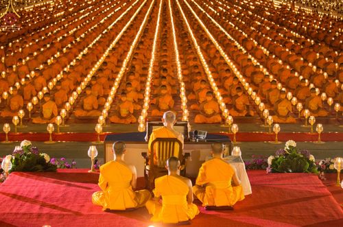 ภาพ No.75315:พิธีจุดประทีปถวายเป็นพุทธบูชา และบูชาธรรมมหาปูชนียาจารย์ ในโครงการธรรมยาตรากตัญญูบูชา มหาปูชนียาจารย์ พระมงคลเทพมุนี(สด จนฺทสโร) พระผู้ปราบมาร ปีที่ 11 ณ อนุสรณ์สถานลำดับที่ 7 สถานที่ขยายวิชชาธรรมกาย วัดพระธรรมกาย จ.ปทุมธานี วันที่ 31 มกราคม พ.ศ. 2566