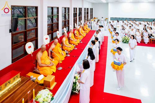 ภาพ No.314562:วันศุกร์ที่ 20 มีนาคม พ.ศ. 2569 พิธีบำเพ็ญกุศล คุณพ่อณรงค์ จินตมากุล โยมบิดา พระครูปลัดรัตนวีรวัฒน์ (รังสฤษดิ์ อิทฺธิจินตโก) ที่ปรึกษาเจ้าคณะจังหวัดปทุมธานี เจ้าอาวาสวัดพระธรรมกาย  ณ ห้องปลูกศรัทธา 2 วัดพระธรรมกาย ปทุมธานี