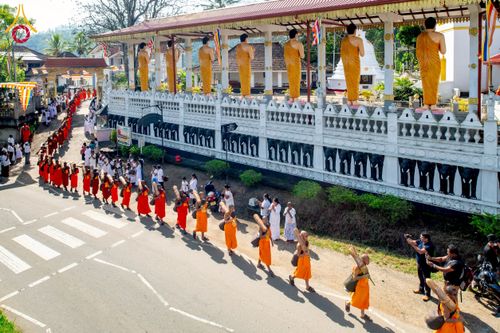 ภาพ No.226299:วันที่ 7-10 พฤษภาคม พ.ศ. 2568 โครงการเดินธรรมยาตรา สยาม-ลังกา ธรรมยาตรา ฉลองเทศกาลวิสาขบูชาแห่งชาติ ศรีลังกา บูชาธรรม 81 ปี หลวงพ่อธัมมชโย เมืองนูวราอิลิยา ประเทศศรีลังกา