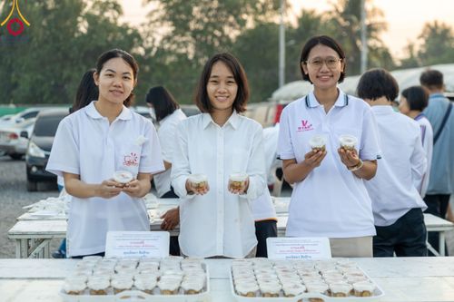 ภาพ No.116331:พิธีถวายภัตตาหารเป็นสังฆทาน แด่คณะพระธรรมยาตรา ปีที่ 12 วันที่ 21 มกราคม พ.ศ. 2567 ณ วัดโบสถ์(บน) บางคูเวียง จ.นนทบุรี