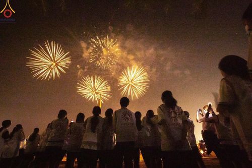 ภาพ No.206594:V.54 สารพัดV สารพัดดี ที่บางปลา ในโครงการธรรมยาตรา กตัญญูบูชา มหาปูชนียาจารย์ พระมงคลเทพมุนี(สด จนฺทสโร) พระผู้ปราบมาร อนุสรณ์สถาน 7 แห่ง ปีที่ 13 ระหว่างวันที่ 2-31 มกราคม พ.ศ. 2568