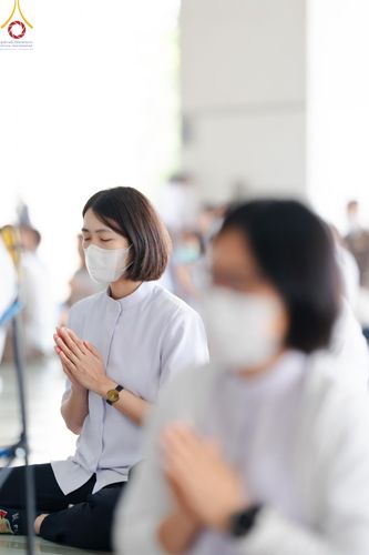 ภาพ No.205731:พิธีสวดพระพุทธมนต์ และถวายภัตตาหารเมนูสวรรค์แด่พระภิกษุ สามเณร วันจันทร์ที่ 3 กุมภาพันธ์ พ.ศ. 2568 ณ หอฉันคุณยายอาจารย์ฯ วัดพระธรรมกาย