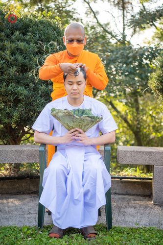 ภาพ No.68101:พิธีบรรพชาสามเณร รุ่นที่ 9 ประจำปี 2565 ณ วัดพระธรรมกายฮ่องกง ประเทศสาธารณรัฐประชาชนจีน วันที่ 24 ธันวาคม พ.ศ. 2565