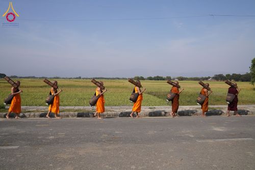 ภาพ No.132089:พิธีต้อนรับ พระ-สามเณร ธรรมยาตรา ในโครงการบรรพชา 1,250 รูป ณ แดนประสูติ สวนลุมพินี ประเทศเนปาล วันที่ 16-17 มีนาคม พ.ศ. 2567