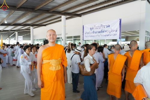 ภาพ No.130053:V.34 เพื่อธรรมเพื่อบางกล่ำ การรับบุญของเจ้าหน้าที่หน่วยงานต่างๆ  เพื่องานธรรมยาตราอัญเชิญพระบรมสารีริกธาตุ ประดิษฐาน ณ มหารัตนเจดีย์สิริปทุมสวรรค์ (เจดีย์อริยพุทธะ 5 พระองค์) ณ ศูนย์ปฏิบัติธรรมภาคใต้ อ.บางกล่ำ จ.สงขลา ระหว่างวันที่ 9-10 มีนาคม พ.ศ. 2567