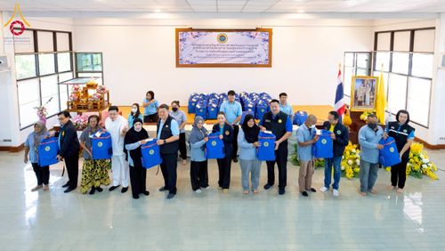 ภาพ No.259748:วันที่ 24 ตุลาคม พ.ศ. 2568 รพ.สต.คลองหนึ่ง อ.คลองหลวง สังกัด อบจ.ปทุมธานี จัดประชุมและมอบครุภัณฑ์ทางการแพทย์ เสริมพลัง อสม. ขับเคลื่อนสุขภาพชุมชนอย่างยั่งยืน ณ วัดพระธรรมกาย