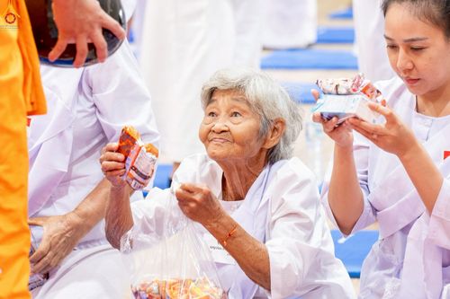 ภาพ No.247695:วันที่ 19-21 กันยายน พ.ศ. 2568 พิธีอบรมอุบาสก-อุบาสิกาแก้ว รุ่นที่ 2 ณ ศูนย์อบรมเยาวชนกาญจนบุรี