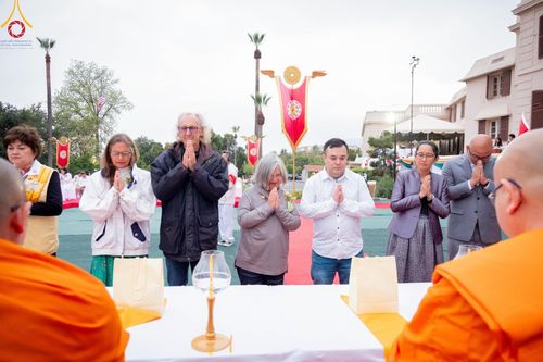 ภาพ No.138304:วิสาขบูชานานาชาติ วัดพระธรรมกายแคลิฟอร์เนีย ประเทศสหรัฐอเมริกา วันพุธที่ 22 พฤษภาคม พ.ศ. 2567
