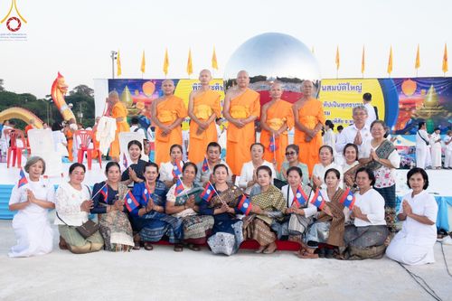 ภาพ No.174569:พิธีประดิษฐานดวงแก้วบรมเศรษฐี นาคีพ่นสมบัติใหญ่ ลานเอนกประสงค์พญานาค 4 ตระกูล วันที่ 15 พฤศจิกายน พ.ศ. 2567 ณ พุทธอุทยานนานาชาติ จ.หนองคาย