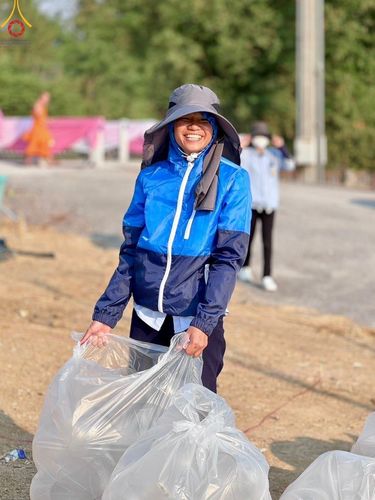 ภาพ No.109384:V.7 พลังใจ การเตรียมงาน เก็บงาน การรับบุญของเจ้าหน้าที่หน่วยงานต่างๆ เพื่อโครงการธรรมยาตรา กตัญญูบูชามหาปูชนียาจารย์ พระมงคลเทพมุนี (สด จนฺทสโร) พระผู้ปราบมาร อนุสรณ์สถาน 7 แห่ง ปีที่ 12 ระหว่างวันที่ 2 - 31 มกราคม พ.ศ.2567