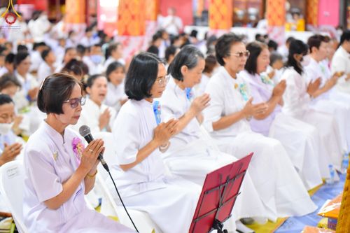 ภาพ No.203564:พิธีทอดผ้าป่าทำนุบำรุงศาสนสถาน ณ วัดตะเคียน ตำบลบางคูเวียง อำเภอบางกรวย จังหวัดนนทบุรี ในโครงการธรรมยาตรา กตัญญูบูชา มหาปูชนียาจารย์ พระมงคลเทพมุนี(สด จนฺทสโร) พระผู้ปราบมาร อนุสรณ์สถาน 7 แห่ง ปีที่ 13 วันที่ 29 มกราคม พ.ศ. 2568