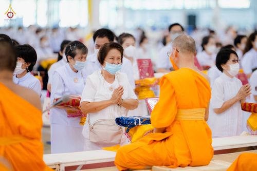 ภาพ No.80570:พิธีถวายทุนสนับสนุนการสร้าง พระไตรปิฎกฉบับธรรมชัย วันเสาร์ที่ 29 เมษายน พ.ศ. 2566 ณ สภาธรรมกายสากล วัดพระธรรมกาย