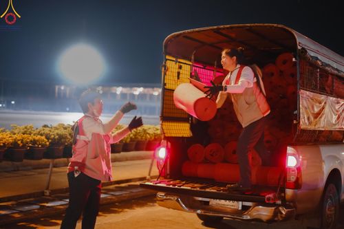 ภาพ No.208131:V.55 สารพัดV สารพัดดี ที่วัดพระธรรมกาย ในโครงการธรรมยาตรา กตัญญูบูชา มหาปูชนียาจารย์ พระมงคลเทพมุนี (สด จนฺทสโร) พระผู้ปราบมาร อนุสรณ์สถาน 7 แห่ง ปีที่ 13 ระหว่างวันที่ 2-31 มกราคม พ.ศ. 2568