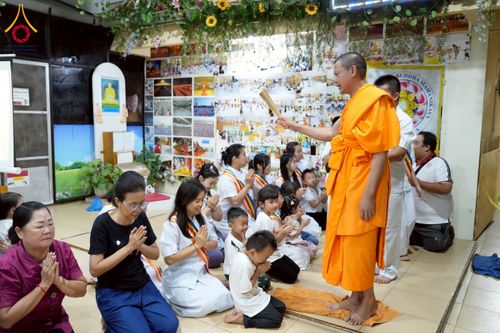 ภาพ No.227628:วันที่ 7 มิถุนายน พุทธศักราช 2568 วิสาขบูชาบนเกาะสุมาตรา ถวายเป็นพระราชกุศล แด่ “สมเด็จพระนางเจ้าสุทิดา พระบรมราชินี”