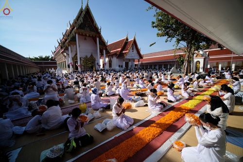 ภาพ No.70898:พิธีต้อนรับพระธรรมยาตรา ในโครงการธรรมยาตรากตัญญูบูชา มหาปูชนียาจารย์ พระมงคลเทพมุนี(สด จนฺทสโร) พระผู้ปราบมาร อนุสรณ์สถาน 7 แห่ง ปีที่ 11 วันที่ 14 มกราคม พ.ศ. 2566 ณ อนุสรณ์สถานลำดับที่ 3 สถานที่เกิดในเพศสมณะ วัดสองพี่น้อง อ.สองพี่น้อง จ.สุพรรณบุรี