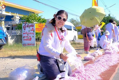 ภาพ No.105894:V.2 ทุ่มเท การเตรียมงาน เก็บงาน การรับบุญของเจ้าหน้าที่หน่วยงานต่างๆ เพื่อโครงการธรรมยาตรา กตัญญูบูชามหาปูชนียาจารย์ พระมงคลเทพมุนี (สด จนฺทสโร) พระผู้ปราบมาร อนุสรณ์สถาน 7 แห่ง ปีที่ 12 ระหว่างวันที่ 2 - 31 มกราคม พ.ศ.2567