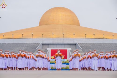 ภาพ No.64413:พิธีบรรพชาสามเณรธรรมทายาท โครงการอุปสมบทบูชาธรรมมหาปูชนียาจารย์ วันเสาร์ที่ 26 พฤศจิกายน พ.ศ. 2565 ณ วัดพระธรรมกาย จ.ปทุมธานี