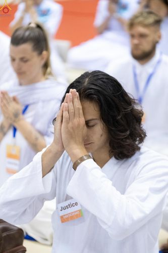 ภาพ No.311815:วันอังคารที่ 3 มีนาคม พ.ศ.2569 ปฏิบัติธรรมภาคสายวันมาฆบูชา พิธีถวายภัตตาหารเป็นสังฆทาน ณ สภาธรรมกายสากล วัดพระธรรมกาย