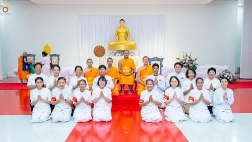 ภาพ No.343034:วันอาทิตย์ที่ 9 สิงหาคม พ.ศ.2569 พิธีมอบพัด ตั้งฐานานุกรม พระราชภาวนาวชิรวิเทศ วิ. ณ ห้องอาคารปลูกศรัทธา 2 วัดพระธรรมกาย