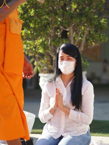 ภาพ No.105717:พิธีต้อนรับพระธรรมยาตรา ในโครงการธรรมยาตรากตัญญูบูชา มหาปูชนียาจารย์ พระมงคลเทพมุนี(สด จนฺทสโร) พระผู้ปราบมาร อนุสรณ์สถาน 7 แห่ง ปีที่ 12 วันที่ 3 มกราคม พ.ศ. 2567 ณ อนุสรณ์สถานโลตัสแลนด์ จ.สุพรรณบุรี