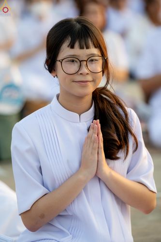 ภาพ No.307480:วันที่ 31 มกราคม พ.ศ. 2569 พิธีจุดประทีปธรรมถวายเป็นพุทธบูชา  และบูชาธรรมมหาปูชนียาจารย์ (ภาพชุดที่ 2) ณ วัดพระธรรมกาย ปทุมธานี ในโครงการธรรมยาตรา กตัญญูบูชา มหาปูชนียาจารย์ พระมงคลเทพมุนี(สด จนฺทสโร) พระผู้ปราบมาร อนุสรณ์สถาน 7 แห่ง ปีที่ 14