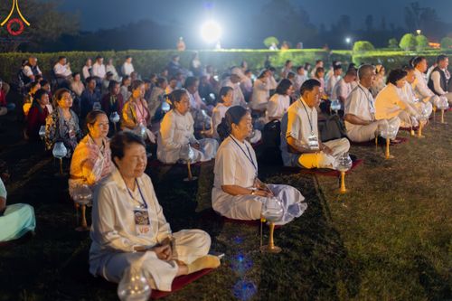ภาพ No.314294:วันอังคารที่ 17 มีนาคม พ.ศ. 2569 พิธีจุดประทีปเป็นพุทธบูชา ณ วิหารมายาเทวี ลุมพินี ประเทศเนปาล