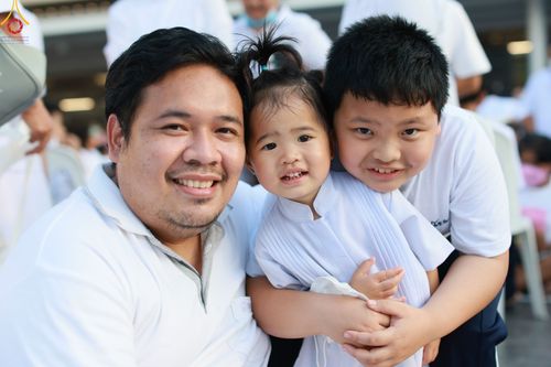 ภาพ No.78435:พิธีตัดปอยผม โครงการหน่อแก้วเปรียญธรรมรุ่นที่ 11  วันที่ 26 มีนาคม พ.ศ.2566  ณ หมู่กุฏิสามเณร อาคารค่ายจองแชมป์ วัดพระธรรมกาย