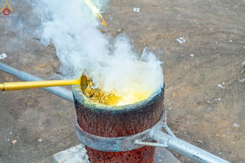 ภาพ No.79559:พิธีเททองหล่อพระประธาน ประจำอุโบสถวัดสายสุวพรรณ ณ มณฑลพิธีฯ ธรรมอุทยาน สัตตมหาสถาน หน้าอุโบสถวัดสายสุวพรรณ ต.คลองสี่ อ.คลองหลวง จ.ปทุมธานี วันเสาร์ที่ 1 เมษายน พ.ศ. 2566