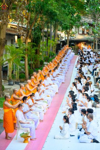 ภาพ No.78659:พิธีตัดปอยผมและปลงผมนาคธรรมทายาท  โครงการบรรพชาและอุปสมบทหมู่ วันคุ้มครองโลก วันที่ 26 มีนาคม พ.ศ.2566 ณ หมู่บ้านบรรลุธรรม วัดพระธรรมกาย