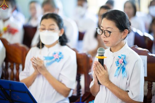 ภาพ No.83191:พิธีถวายสังฆทาน 323 วัด 4 จังหวัดชายแดนภาคใต้ ปีที่ 19 ครั้งที่ 163 พิธีมอบกองทุนหนุนแรงใจช่วยครูใต้ ปีที่ 16 ครั้งที่ 128  และพิธีทำบุญอุทิศส่วนกุศลให้ผู้วายชนม์ ในวันเสาร์ที่ 8 กรกฎาคม พ.ศ. 2566 ณ หอประชุม อาคารพระสุทธิสมณวัตรานุสรณ์   วัดมุจลินทวาปีวิ