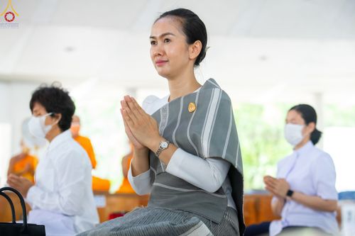 ภาพ No.84010:พิธีบุพเปตพลี ครั้งที่ 137 ร่วมอุทิศบุญกุศลแด่หมู่ญาติที่ล่วงลับไปแล้ว และสืบทอดอายุพระพุทธศาสนา ในวันจันทร์ที่ 17 กรกฎาคม พ.ศ. 2566 ณ หอฉันคุณยายอาจารย์ฯ วัดพระธรรมกาย