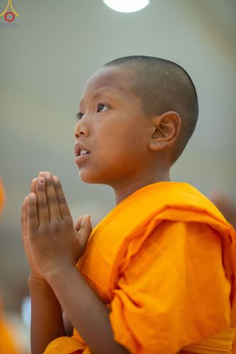 ภาพ No.79990:สามเณรฟังธรรม ปฎิบัติธรรม ในโครงการบรรพชาสามเณรหมู่ ประเทศเนปาล วันที่ 20 มีนาคม พ.ศ.2566