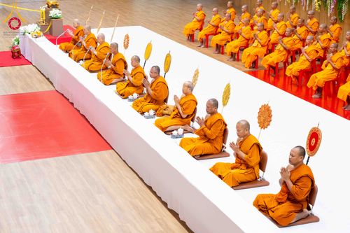 ภาพ No.306423:วันที่ 31 มกราคม พ.ศ. 2569  พิธีบำเพ็ญกุศล 100 วัน เพื่ออุทิศถวายแด่  สมเด็จพระนางเจ้าสิริกิติ์ พระบรมราชินีนาถ พระบรมราชชนนีพันปีหลวง ณ ห้องแก้วสารพัดนึก2 วัดพระธรรมกาย ปทุมธานี