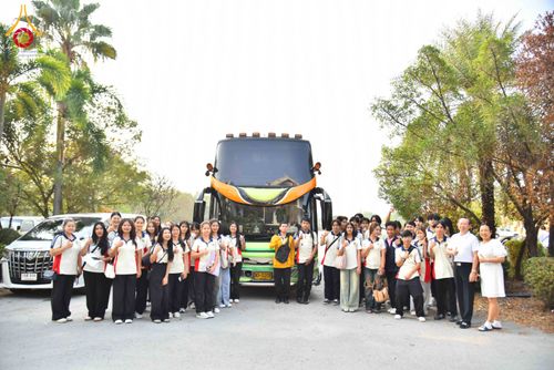 ภาพ No.298761:วันที่ 20 มกราคม พ.ศ. 2569 พิธีทอดผ้าป่าทำนุบำรุงศาสนสถาน ณ วัดไร่ขิง อ.สามพราน จ.นครปฐม ในโครงการธรรมยาตรา กตัญญูบูชา มหาปูชนียาจารย์ พระมงคลเทพมุนี(สด จนฺทสโร) พระผู้ปราบมาร อนุสรณ์สถาน 7 แห่ง ปีที่ 14