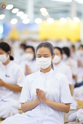 ภาพ No.78945:พิธีตักบาตร ข้าวสารอาหารแห้ง พิธีบูชาข้าวพระ ในวันอาทิตย์ต้นเดือนที่ 2 เมษายน พ.ศ. 2566