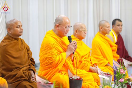ภาพ No.348604:วันที่ 5–6 กันยายน พ.ศ. 2569 ทำบุญ เนื่องในวาระอันเป็นมงคล ครบรอบ 2 ปี แห่งการละสังขารของ พระมหาเถระผู้เจริญ พระโชติรัตนะ มหาเถระ (Most Ven. Jyotiratna Mahathero) ณ นาลันทาวิปัสสนาเคนทรามุมไบ ประเทศอินเดีย