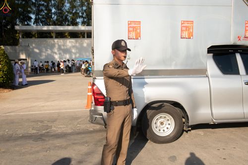 ภาพ No.301464:ภาพเบื้องหลังอาสาสมัครรวมใจ ชุดที่ 4 ในโครงการธรรมยาตรา กตัญญูบูชา มหาปูชนียาจารย์ พระมงคลเทพมุนี(สด จนฺทสโร) พระผู้ปราบมาร อนุสรณ์สถาน 7 แห่ง ปีที่ 14