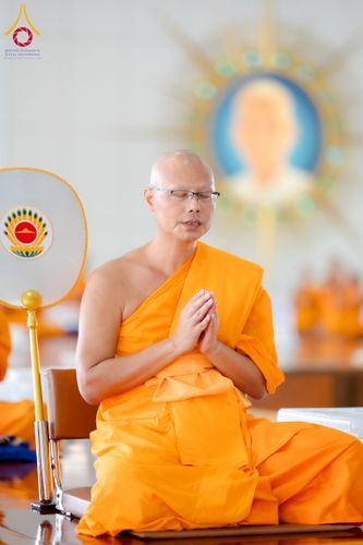 ภาพ No.253532:วันอังคารที่ 7 ตุลาคม พ.ศ.2568 (วันพระ ขึ้น 15 ค่ำ เดือน 11) พิธีบุพเปตพลี ครั้งที่ 171 ร่วมอุทิศบุญแด่หมู่ญาติที่ล่วงลับไปแล้ว และสืบทอดอายุพระพุทธศาสนา ณ หอฉันคุณยายอาจารย์ฯ วัดพระธรรมกาย