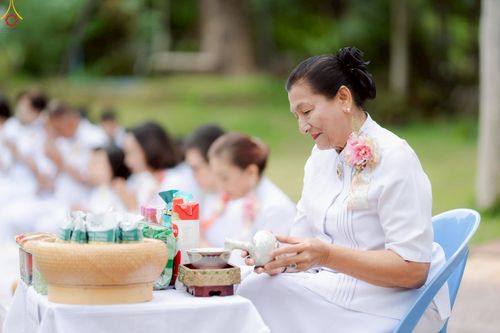 ภาพ No.234213:พิธีมุทิตาสักการะ "พระสิริรัตนเมธี" เจ้าคณะจังหวัดเลย ,พิธีถวายไทยธรรม ๙ วัด และพิธีทอดผ้าป่าเพื่อสร้างทุกสิ่ง  ในวาระทำบุญครบรอบ ๑๐ ปี ณ ศูนย์ปฏิบัติธรรมแก้วภูเรือ อ.ภูเรือ จ.เลย