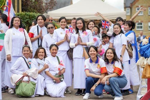 ภาพ No.142573:พิธีพัทธสีมา ประดิษฐานลูกนิมิตมหาสมบัติ สถาปนาอุโบสถวัดพระธรรมกายลอนดอน บูชาธรรม 80 ปี หลวงพ่อธัมมชโย วันเสาร์ที่ 22 มิถุนายน พ.ศ. 2567