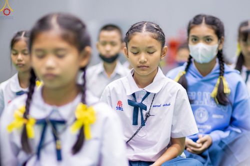 ภาพ No.103378:วันรวมพลังเด็กดี V-Star ผู้นำฟื้นฟูศีลธรรมโลก จังหวัดนครราชสีมา ณ เทอร์มินอล 21 โคราช ถ.มิตรภาพ ต.ในเมือง อ.เมืองนครราชสีมา จ.นครราชสีมา วันอังคารที่ 19 ธันวาคม พ.ศ. 2566