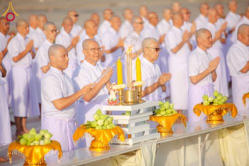 ภาพ No.144086:พิธีบรรพชาอุปสมบทหมู่ พระธรรมทายาทนานาชาติ(ภาษาจีน) รุ่น 19 ณ วัดพระธรรมกาย จ.ปทุมธานี วันเสาร์ที่ 13 กรกฎาคม พ.ศ. 2567