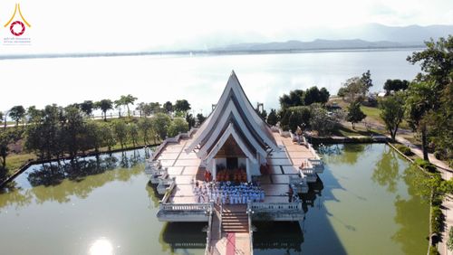 ภาพ No.179941:พิธีบรรพชาสามเณรและอุปสมบท โครงการบรรพชาอุปสมบทหมู่บูชาธรรมมหาปูชนียจารย์ ณ วัดพระธาตุจอมทอง และ วัดพระธาตุศรีโคมคำ อ.เมือง จ.พะเยา วันอังคารที่ ๓ ธันวาคม พ.ศ. ๒๕๖๗