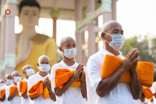 ภาพ No.75927:พิธีบรรพชาสามเณร ณ วัดปันชารี สันติปูร์ อรัญกฏิ เมืองคาร์กาชารี ประเทศบังกลาเทศ วันที่ 10 กุมภาพันธ์ พ.ศ. 2566