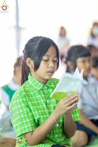 ภาพ No.104899:วันรวมพลังเด็กดี V-star ผู้นำฟื้นฟูศีลธรรมโลก จังหวัดกำแพงเพชร ณ ศูนย์ปฏิบัติธรรมกำแพงเพชร ในอุปถัมภ์พระพรหมวชิรปัญญาจารย์ วันที่ 22 ธันวาคม พ.ศ. 2566